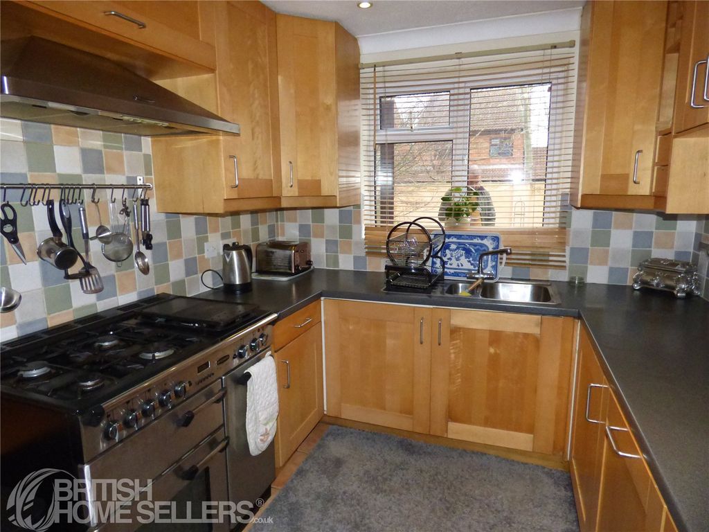 Property photo 3 of 21 3
