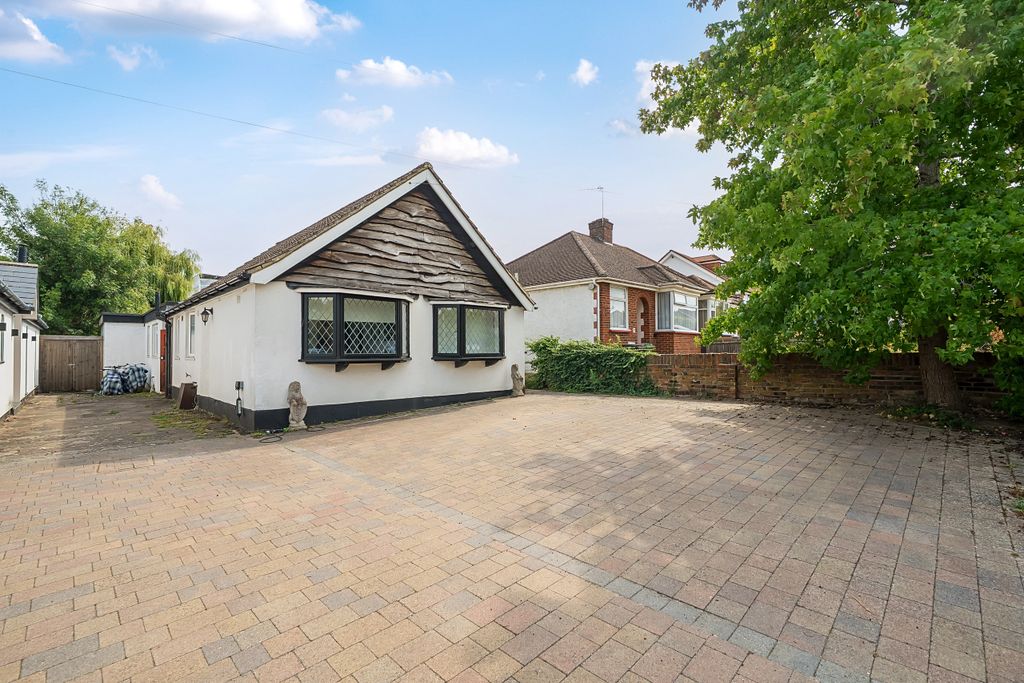 Property photo 1 of 18 1340159-20-68A471A224Cef