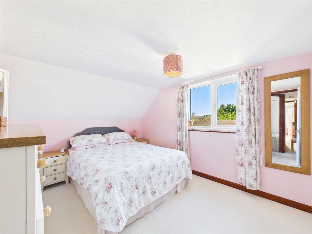 Additional image 13 of 5 bed detached house for saleTaw Vale Avenue, North Tawton, Devon EX20