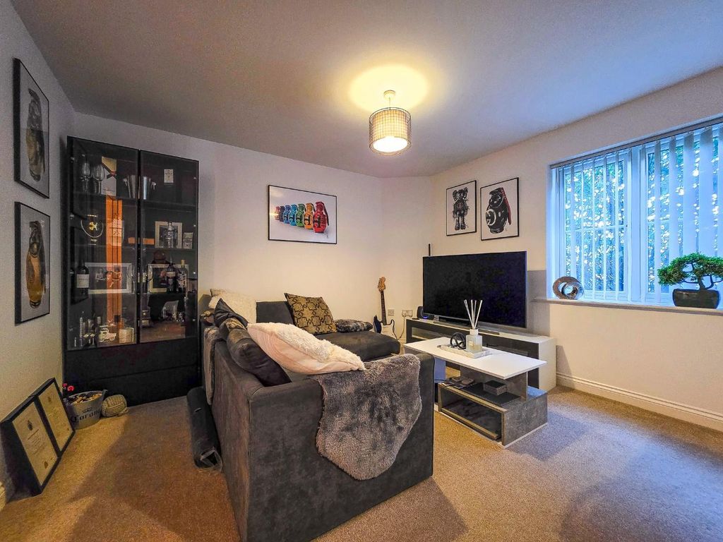 Property photo 3 of 8 Sitting Room.Jpg