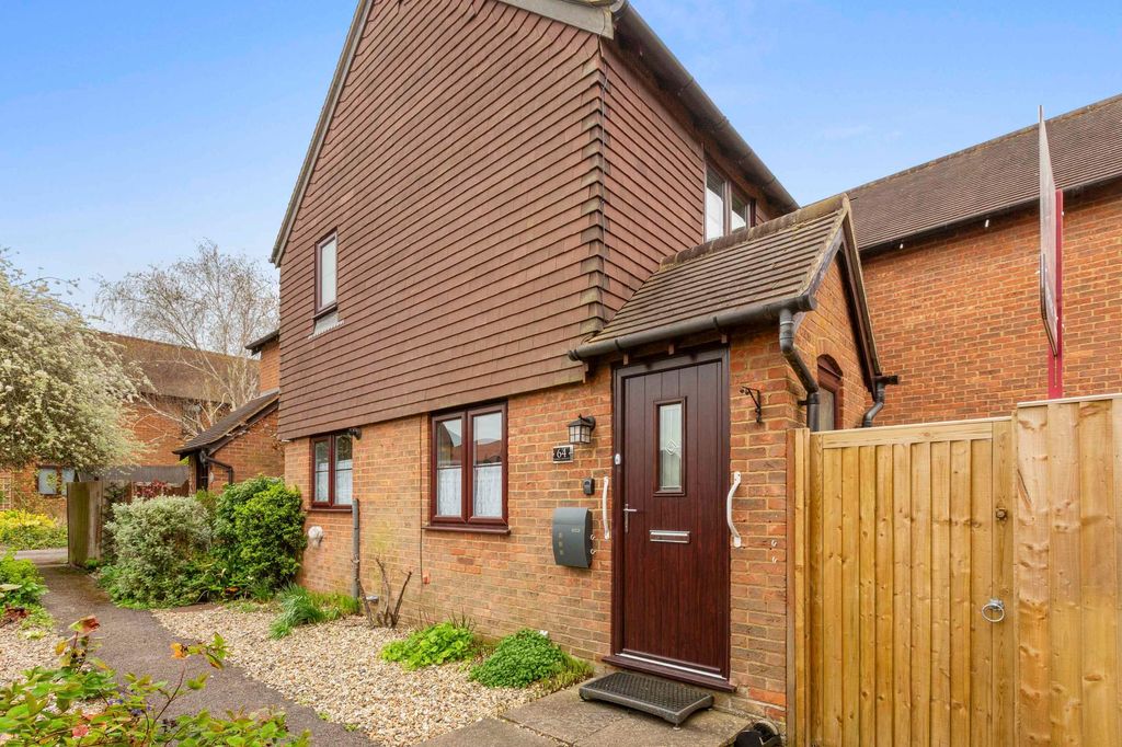 Property photo 1 of 11