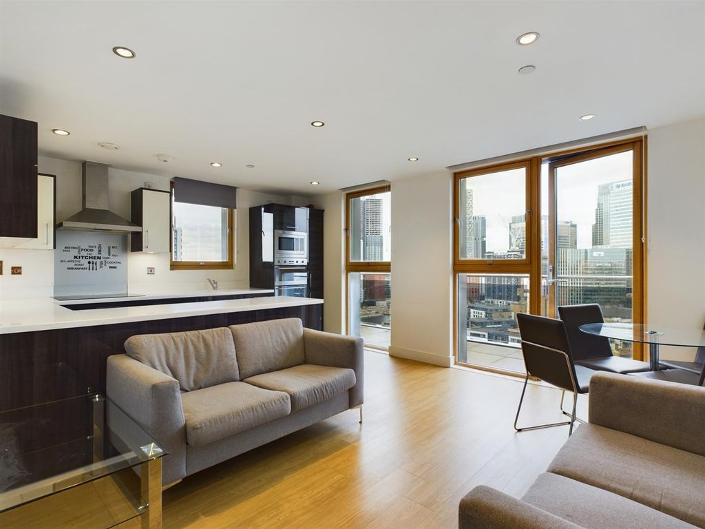 Property photo 2 of 13 Cam02664G0-Pr0062-Still008.Jpg