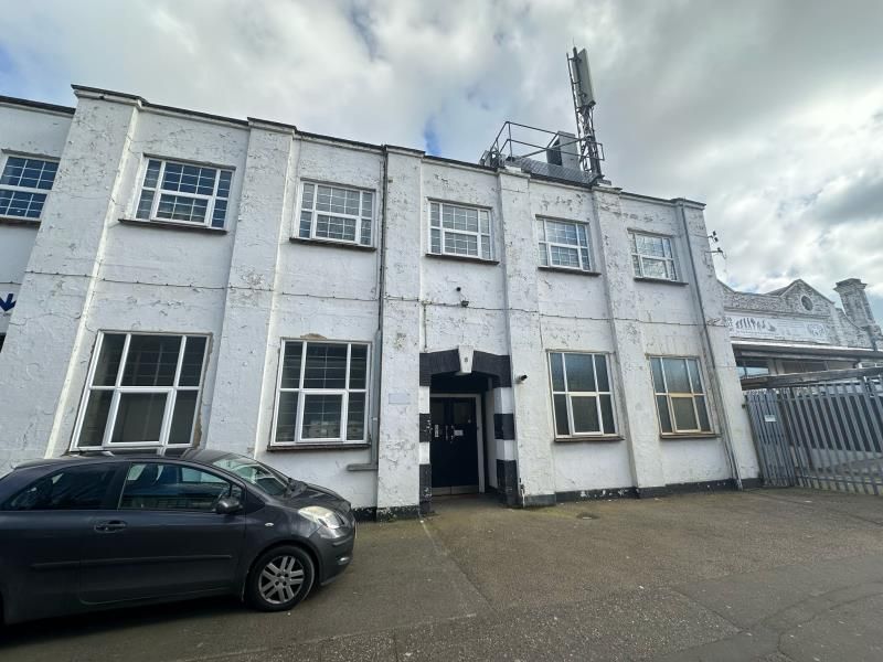 Property photo 1 of 4