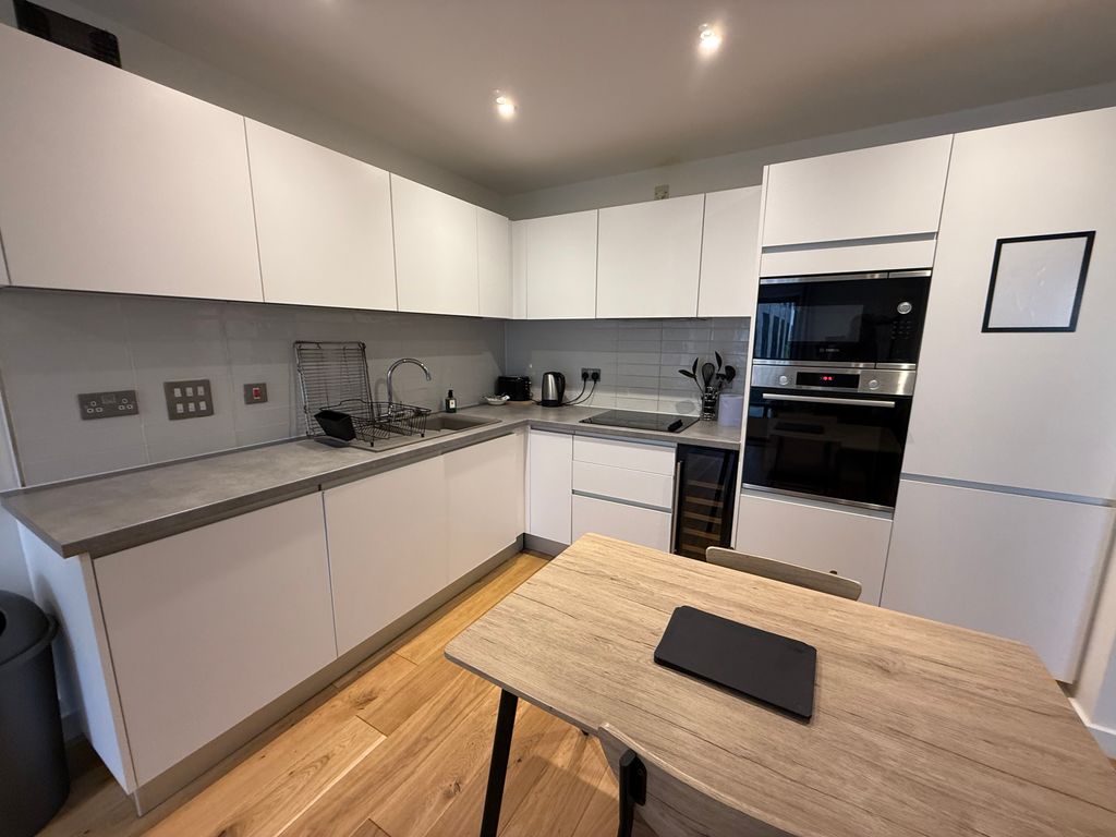 Property photo 1 of 11 Img_8312