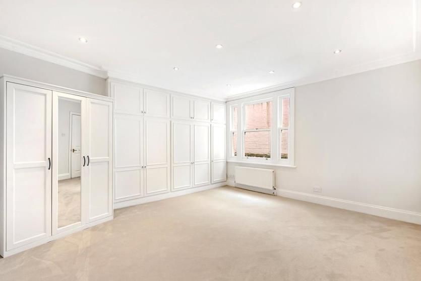 Property photo 3 of 8 78 Boydell Court 3 11.02 .Png