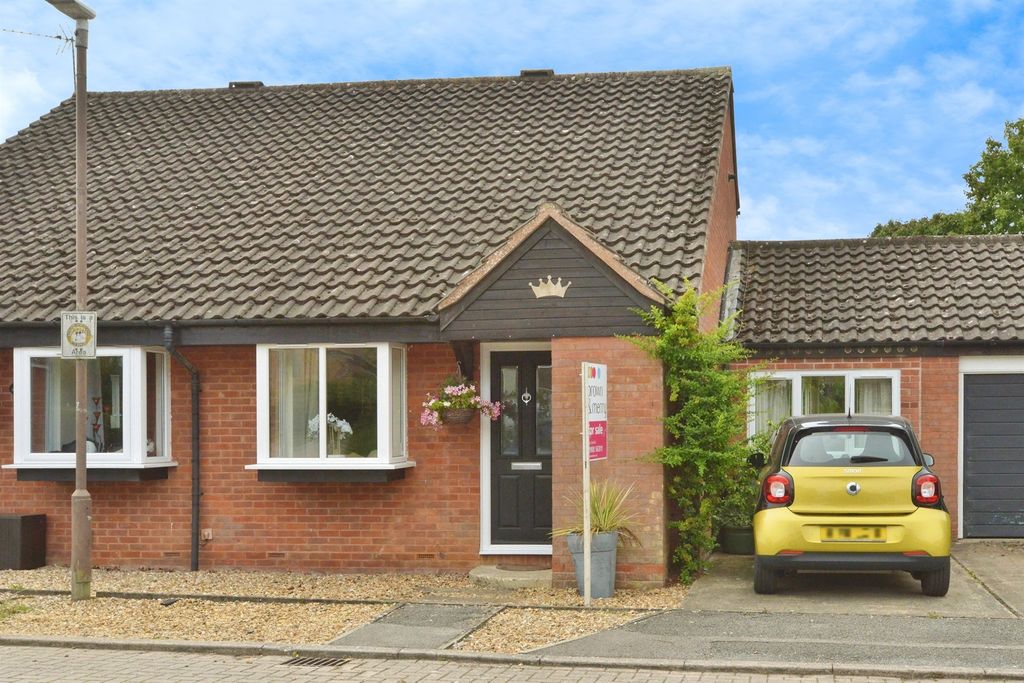 Property photo 1 of 16