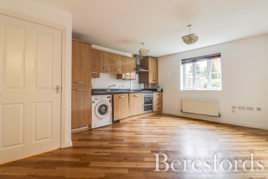 Property photo 2 of 10 Picture No. 29