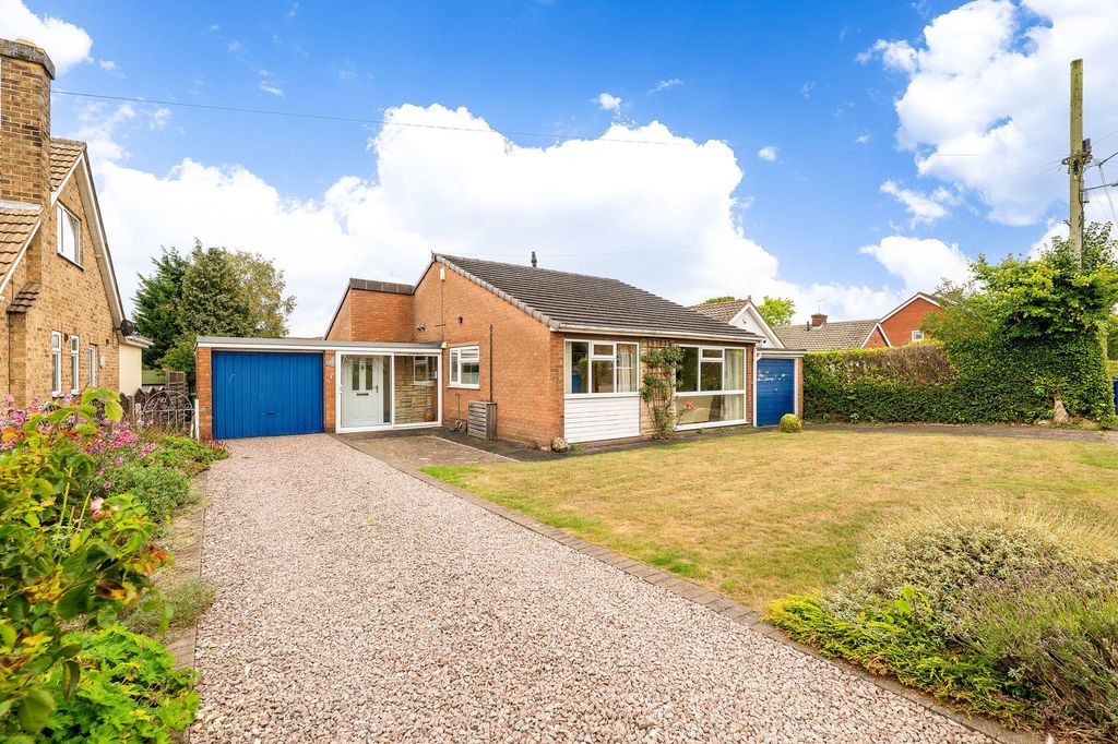 Property photo 1 of 31