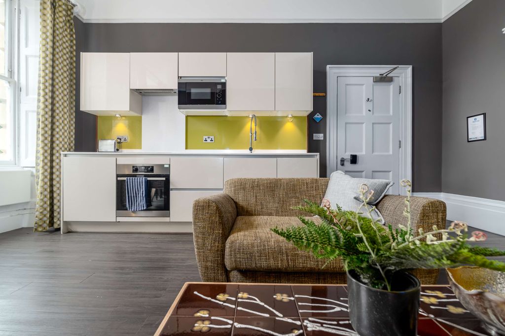 Property photo 1 of 5 Charlotte_S Rise (HQ) (25 Of 28).Jpg