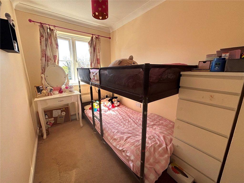 Property photo 3 of 15 Bedroom