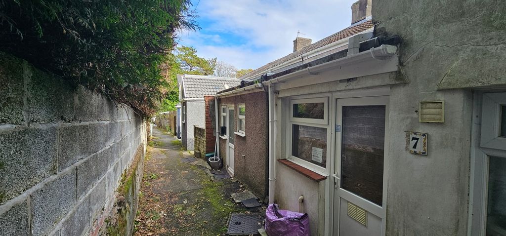 Property photo 3 of 4 Binder1.pdf_Page_2.Jpg