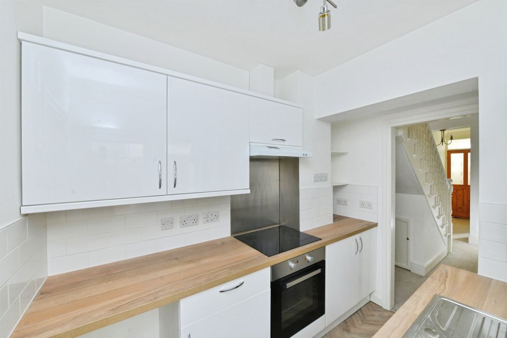 Property photo 3 of 21