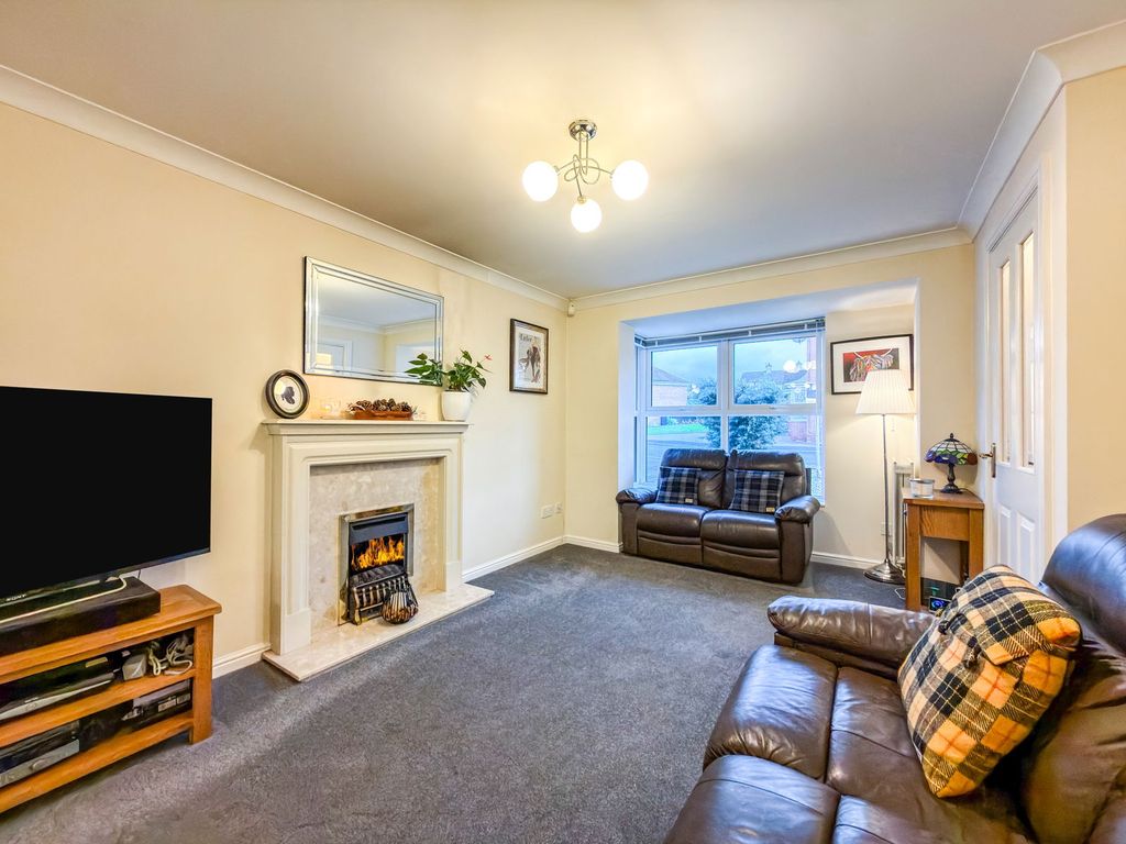 Property photo 3 of 31