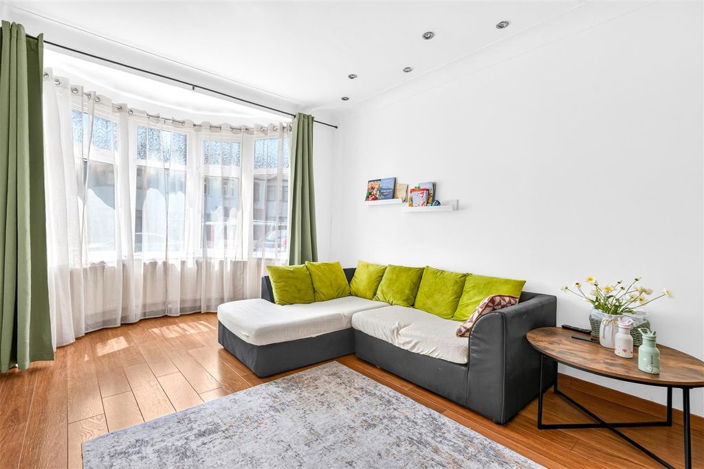 Property photo 3 of 16 04.Jpg