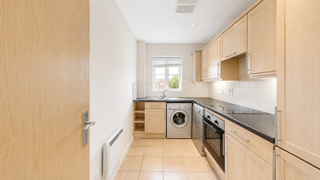 Property photo 2 of 17 Kitchen - Angle 1