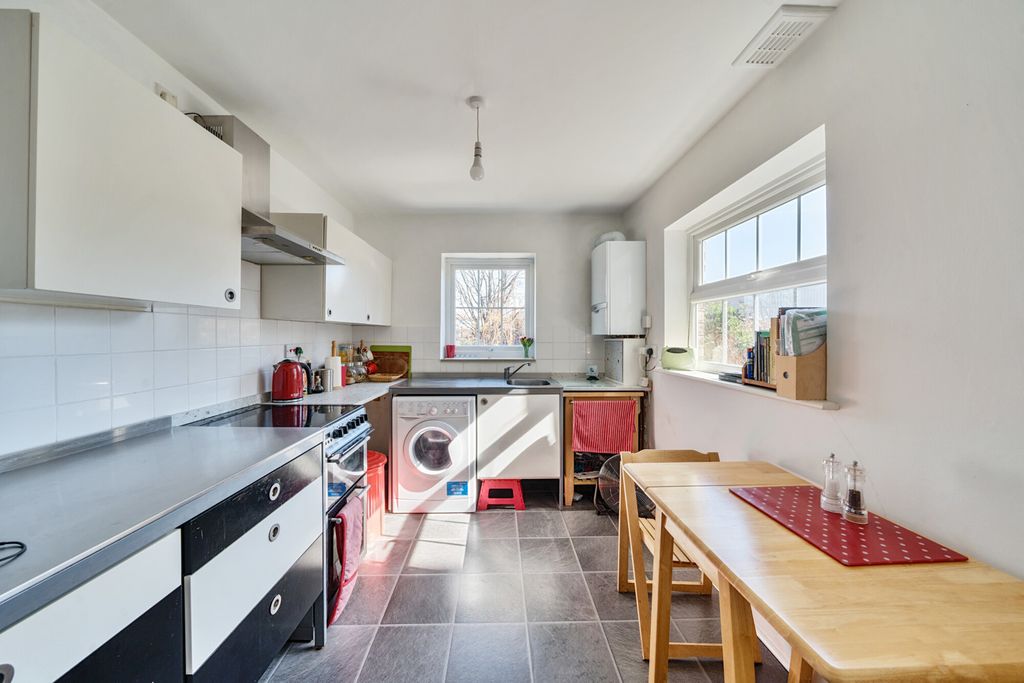 Property photo 2 of 13 Kitchen