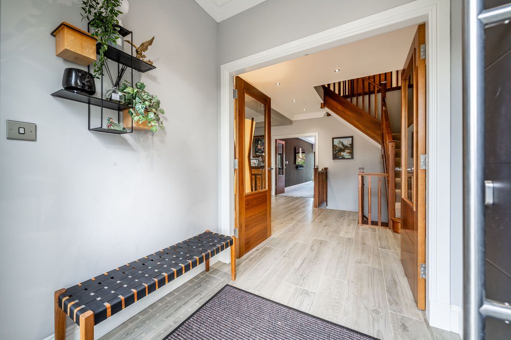 Property photo 2 of 65