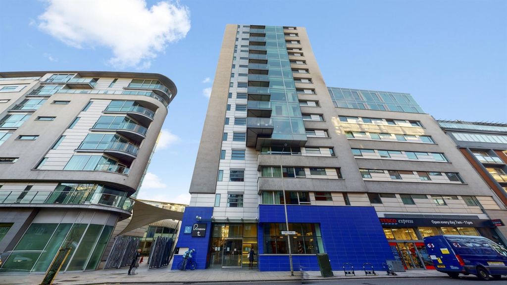 Property photo 1 of 3