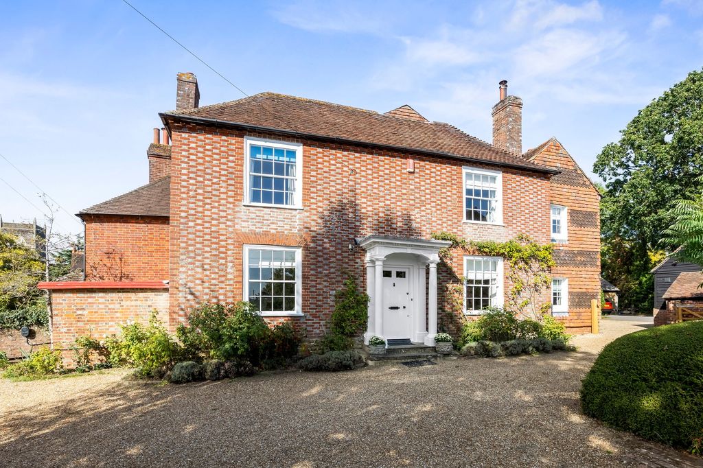 Property photo 1 of 33