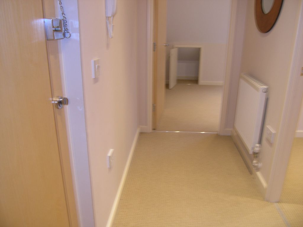 Property photo 2 of 8 Image 1