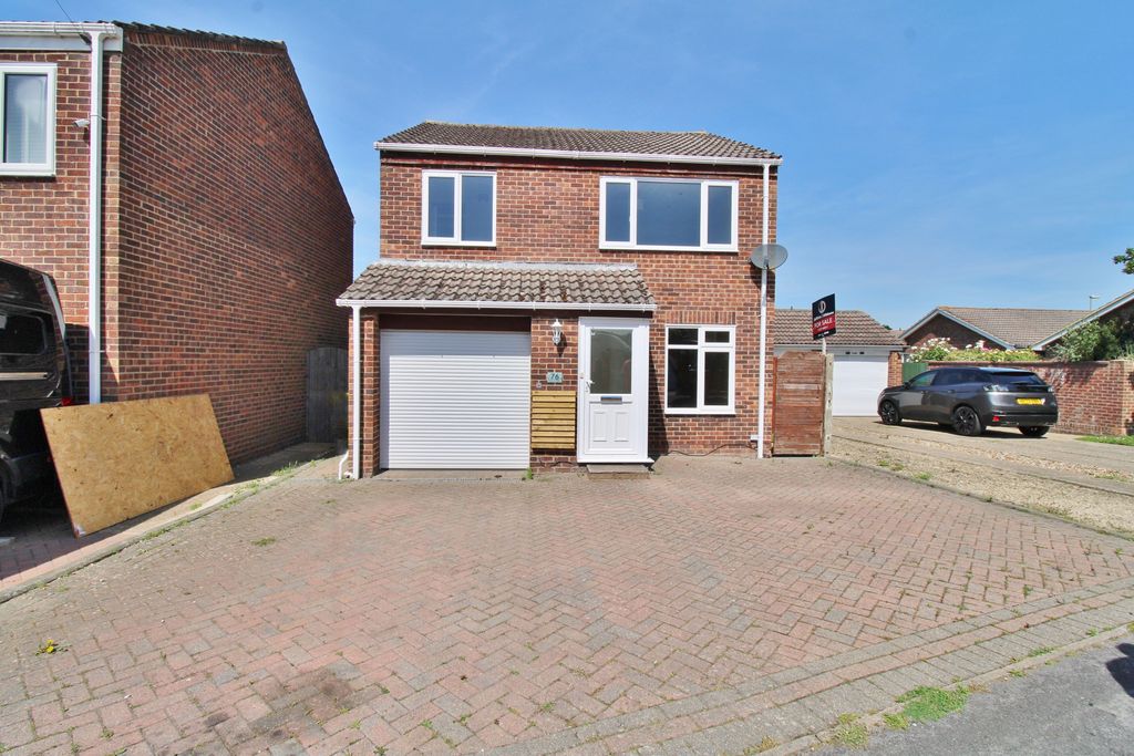 Property photo 1 of 24