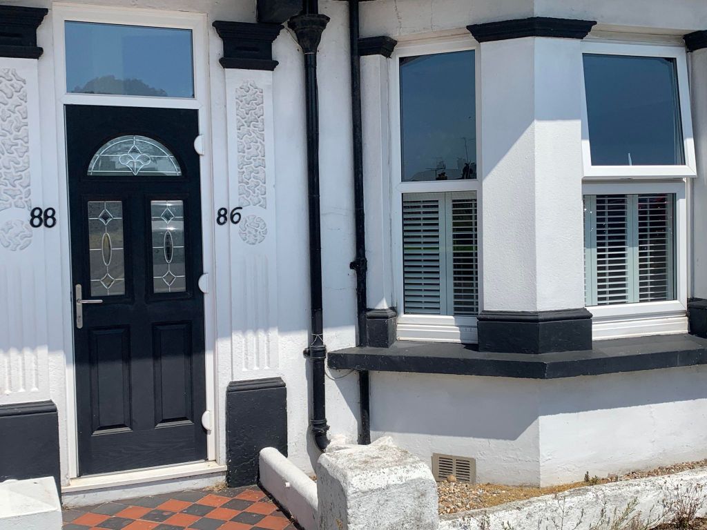 Property photo 2 of 29