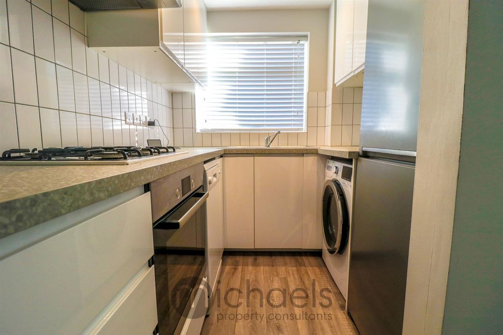 Property photo 3 of 11 Img_0070.Jpg