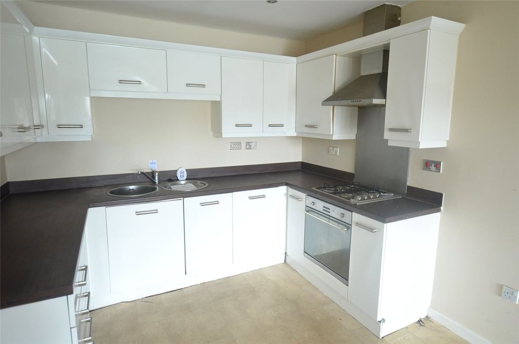 Property photo 3 of 9 Picture No. 06
