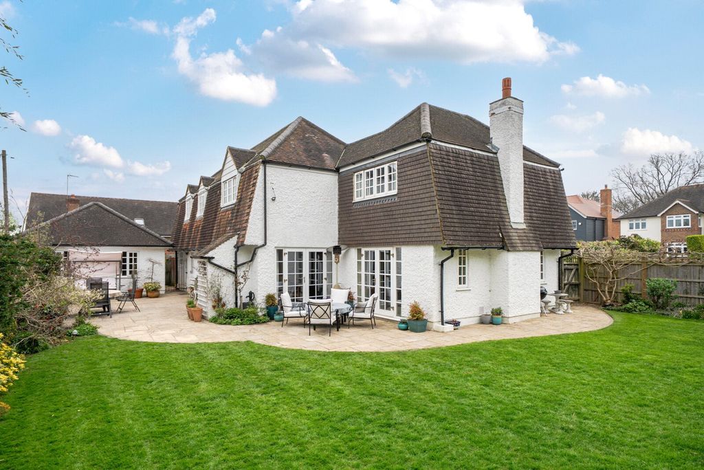 Property photo 1 of 18 Rear