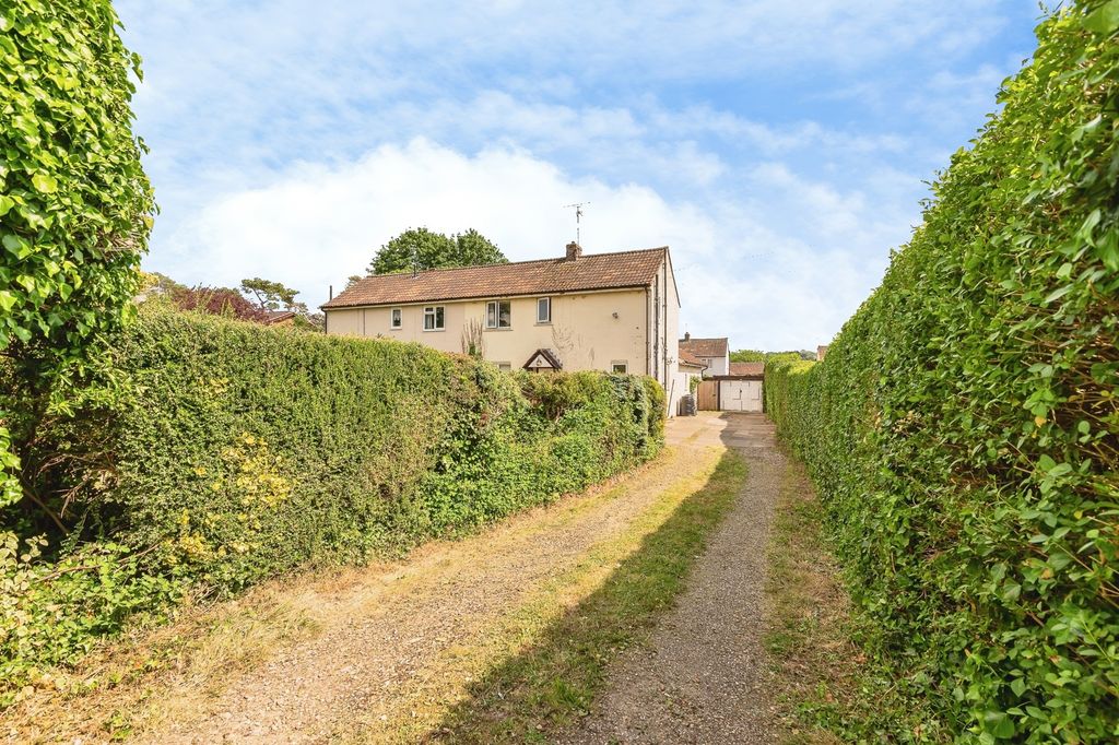 Property photo 1 of 32 Pbox-Img.Jpg