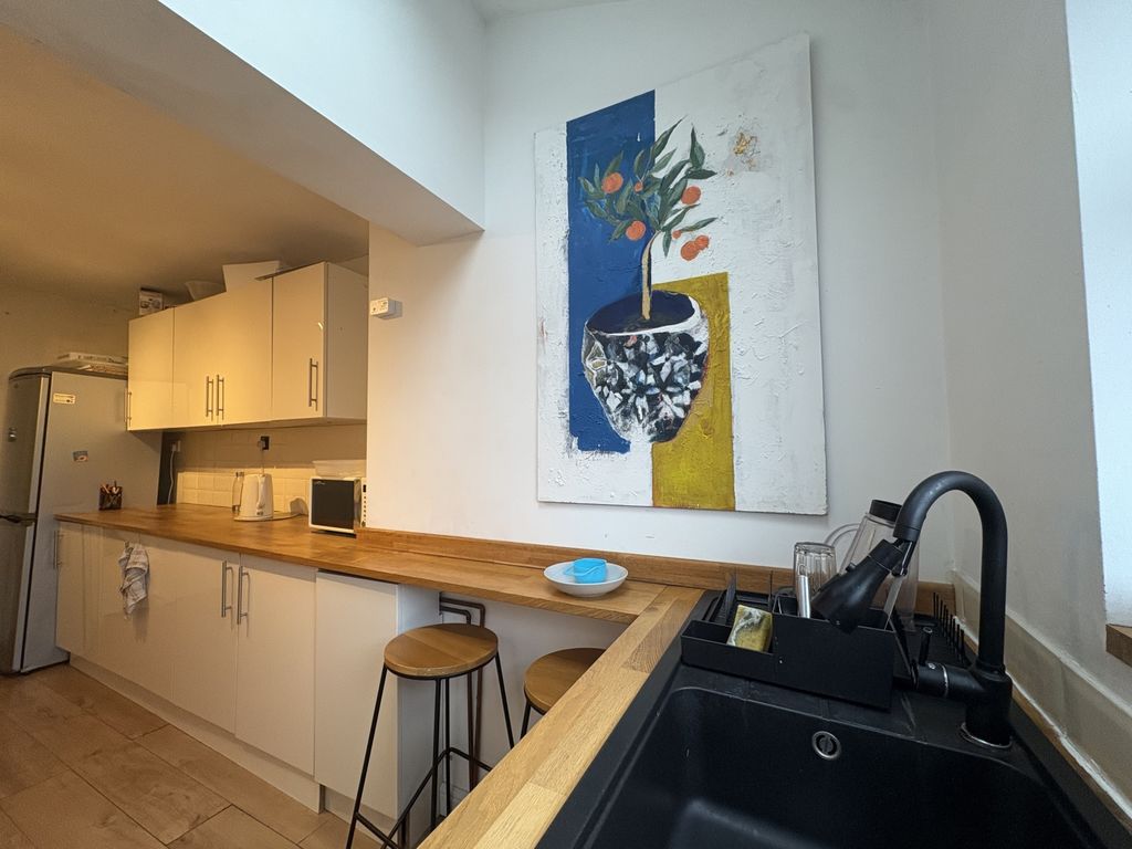 Property photo 3 of 8 Img_2257
