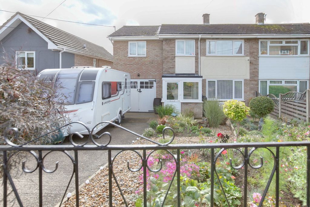 Property photo 1 of 24