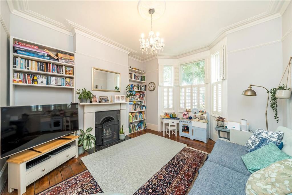 Property photo 2 of 10