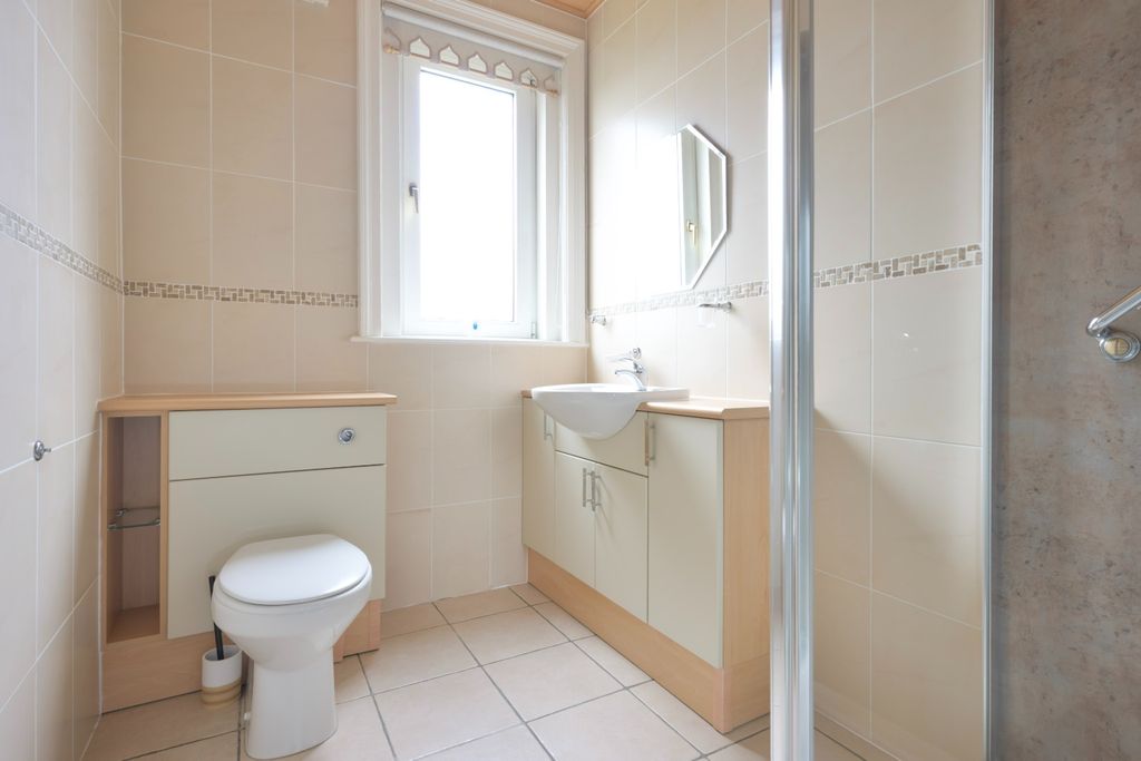 Additional image 16 of 2 bed flat for saleTownhill Road, Dunfermline KY12