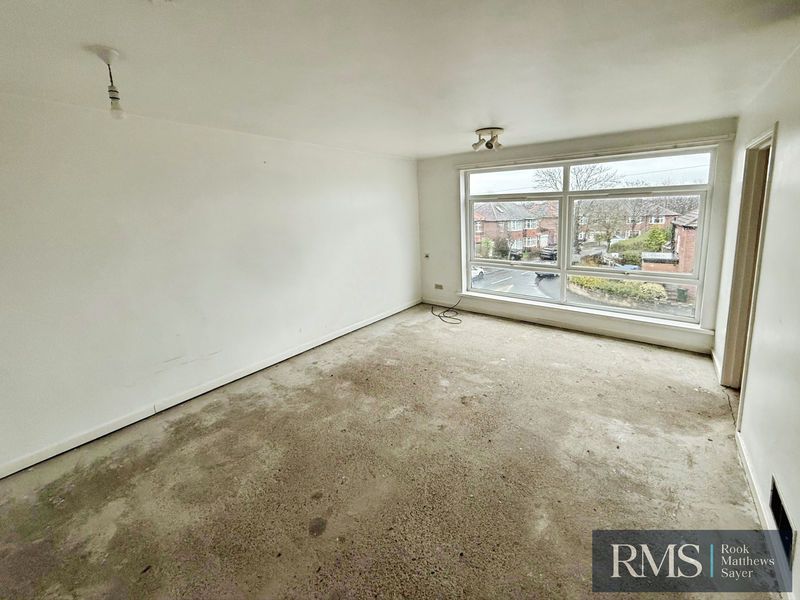 Property photo 2 of 4 Photo 6