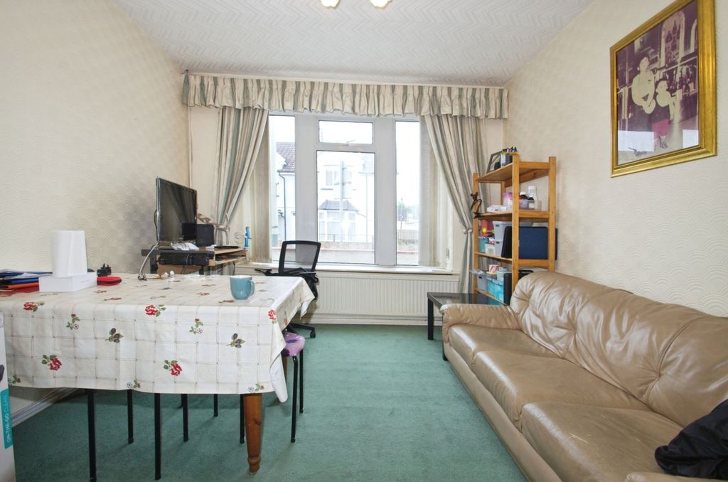 Property photo 3 of 31 Ppb_2448v2