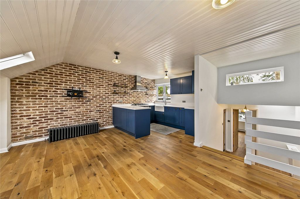 Property photo 1 of 10 Picture No. 10