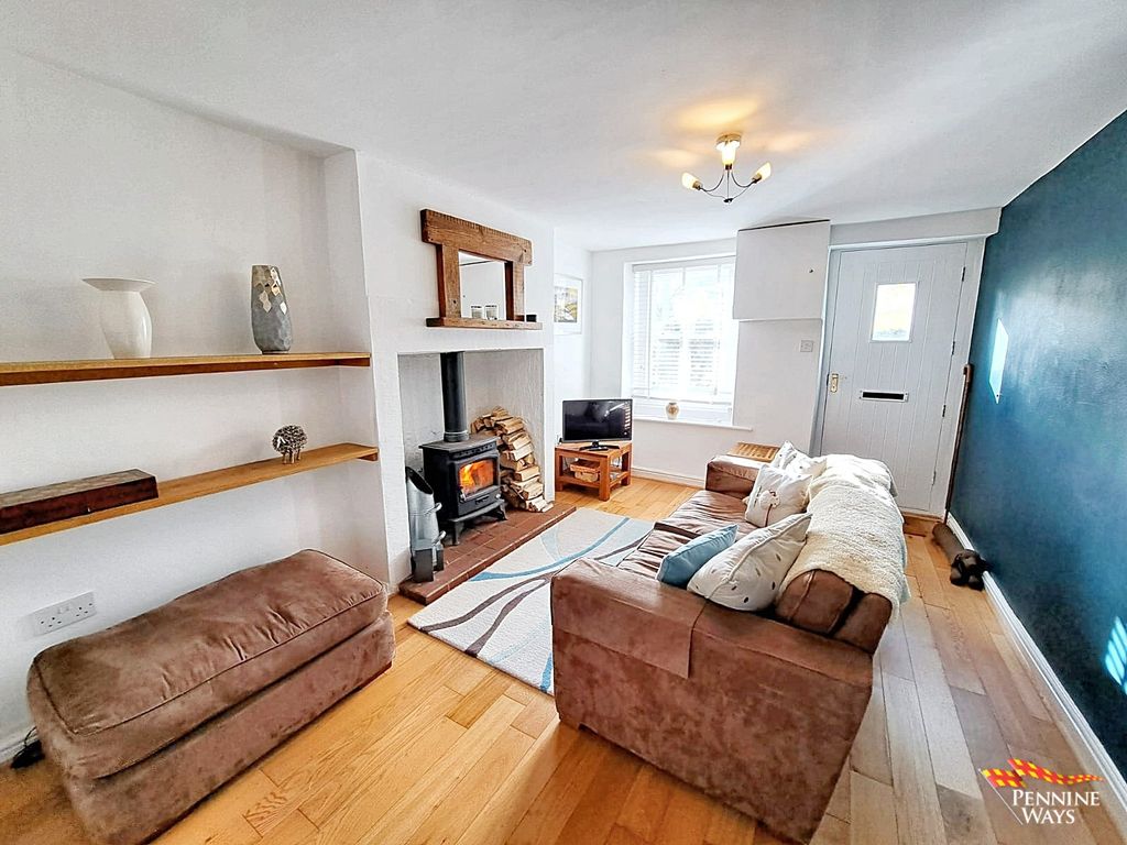 Property photo 2 of 23