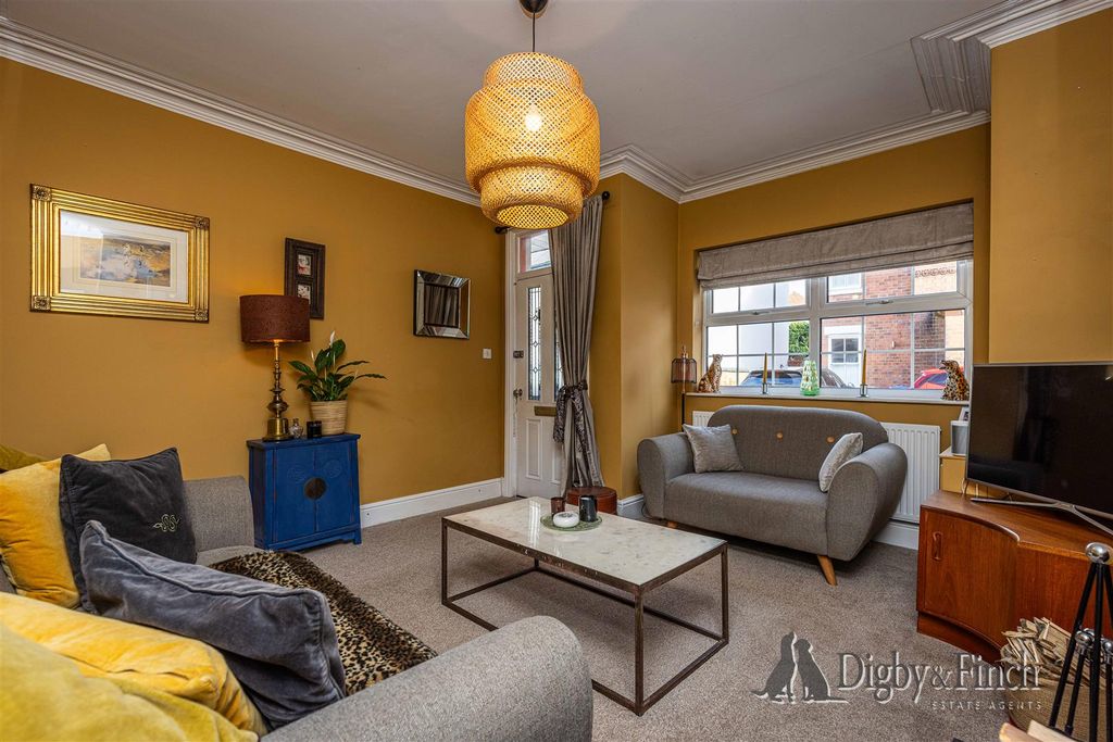 Property photo 3 of 23