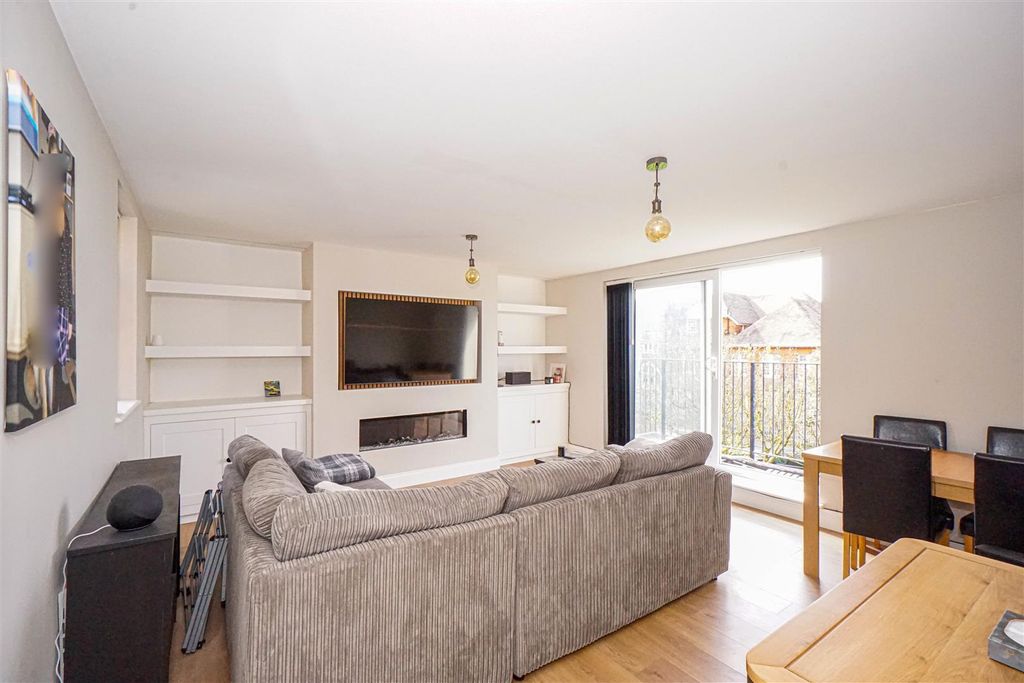 Property photo 2 of 13 Dsc02742.Jpg