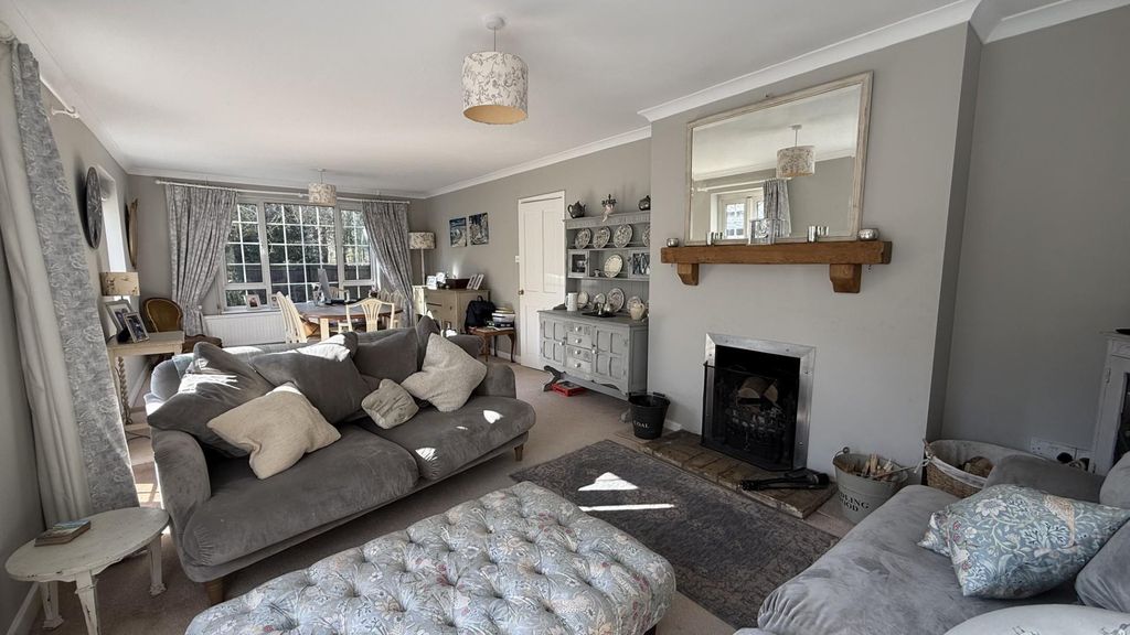 Property photo 3 of 10 Image