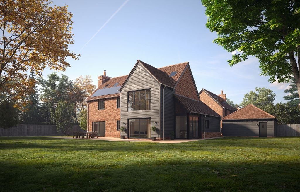 Property photo 1 of 3