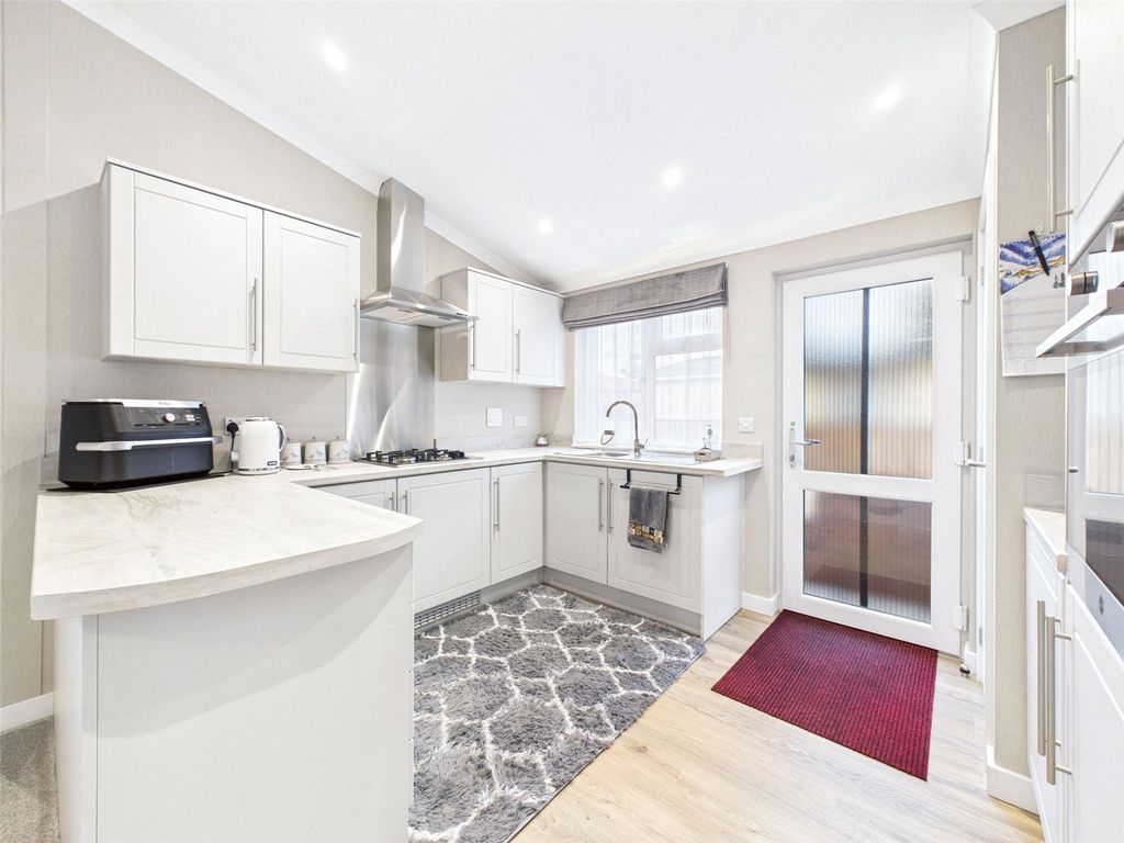 Property photo 2 of 13 Picture No. 06