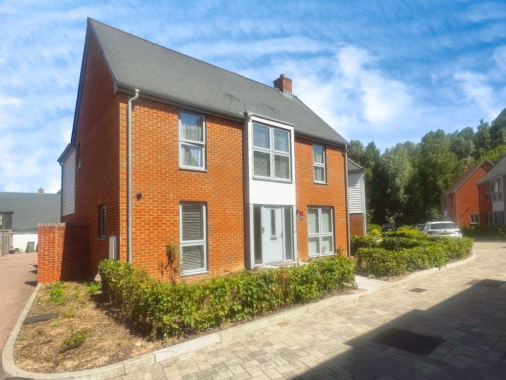 Property photo 1 of 20