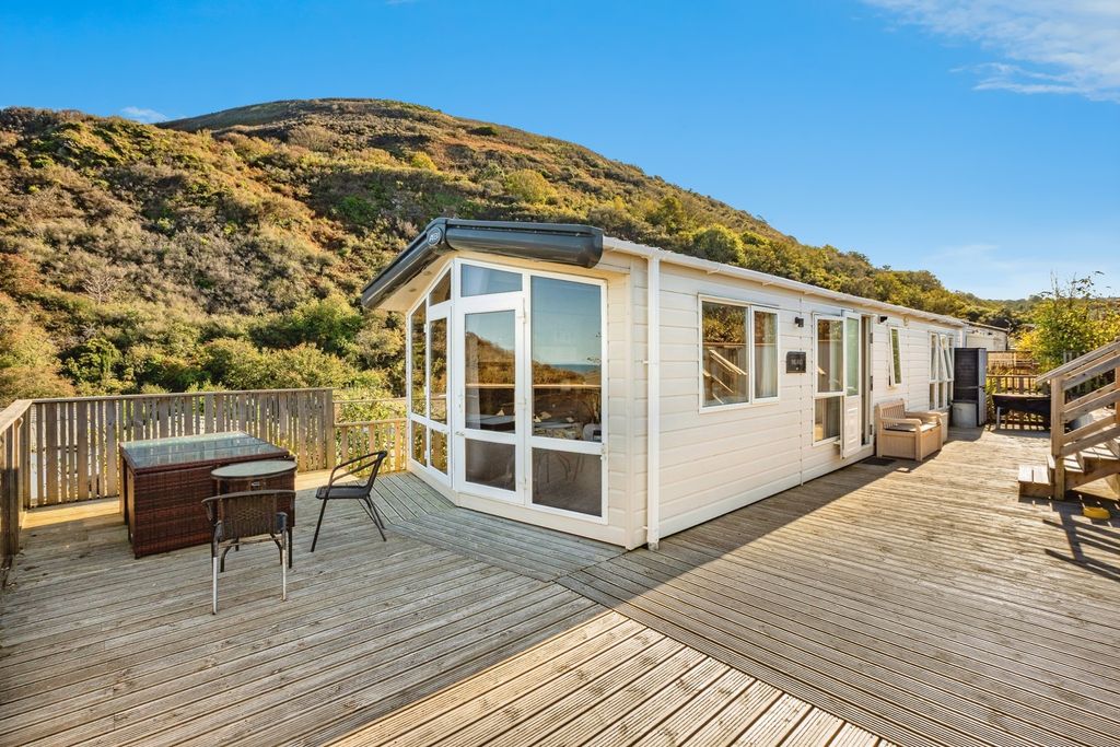 Property photo 1 of 16 Photo