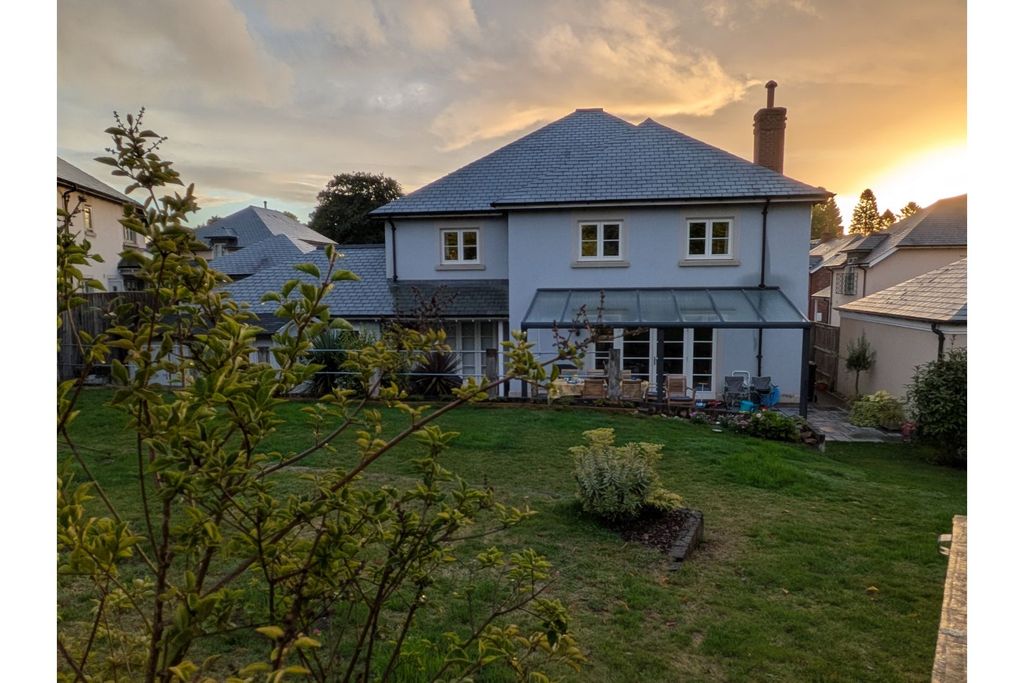 Property photo 1 of 31