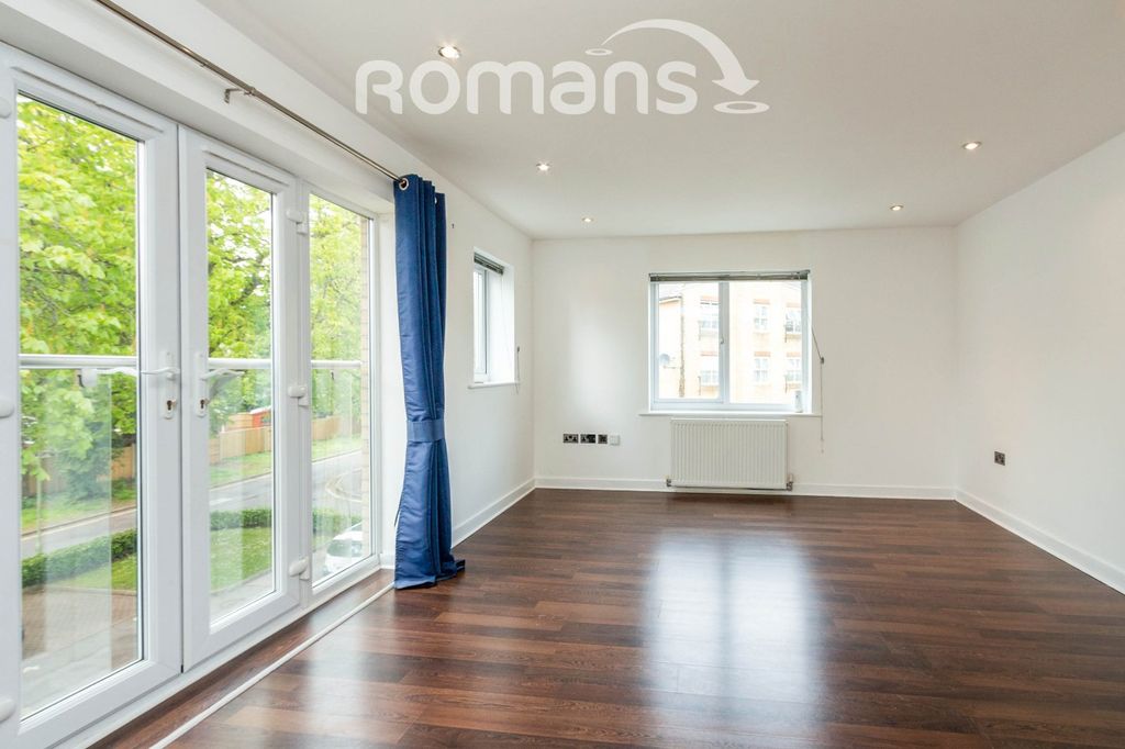 Property photo 3 of 10 Picture No. 05