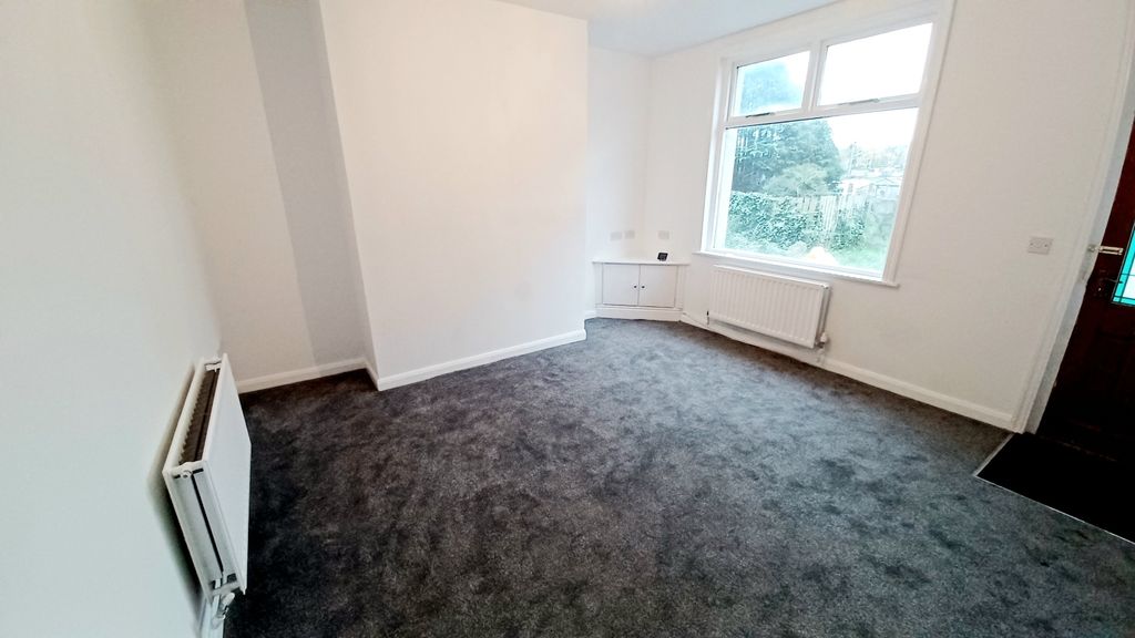 Property photo 3 of 10 20251103_141642