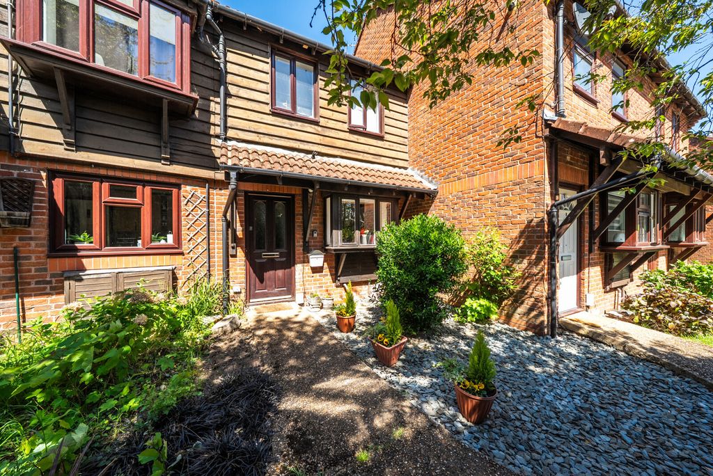 Property photo 1 of 16 1448413-3-69F1Ecd...