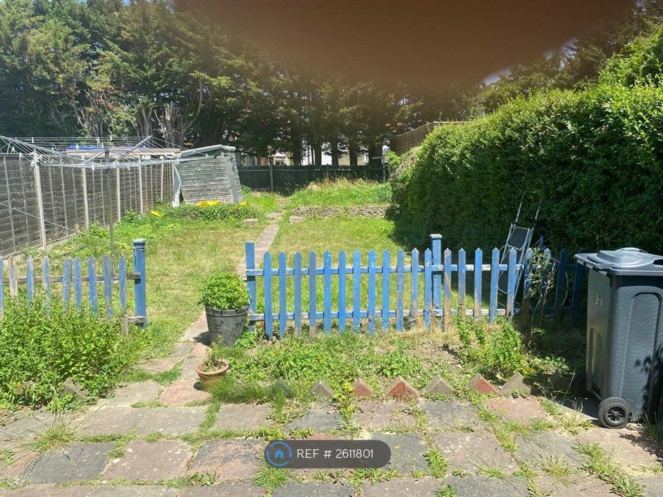 Property photo 3 of 7
